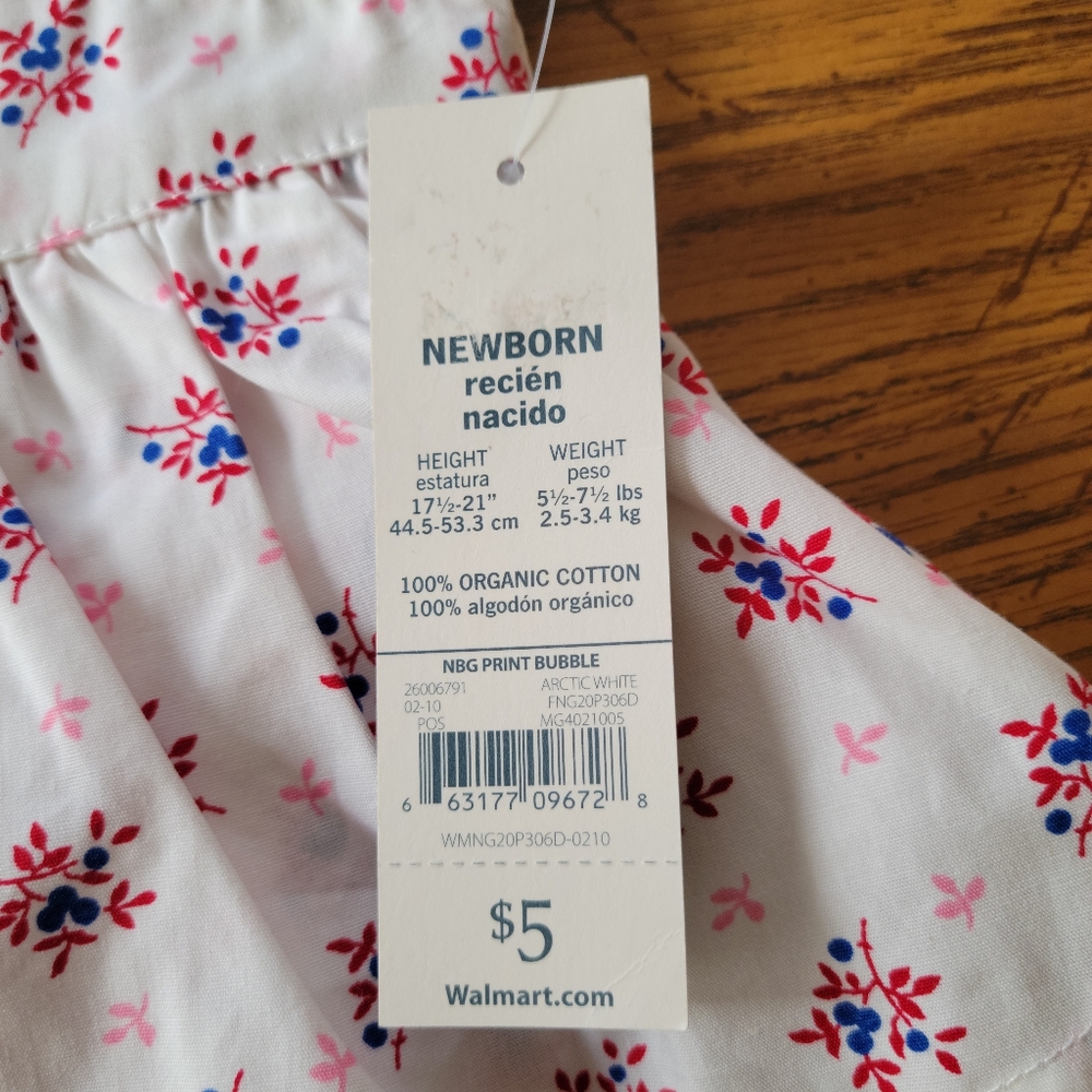 Girl's newborn dress - Picture 3 of 3
